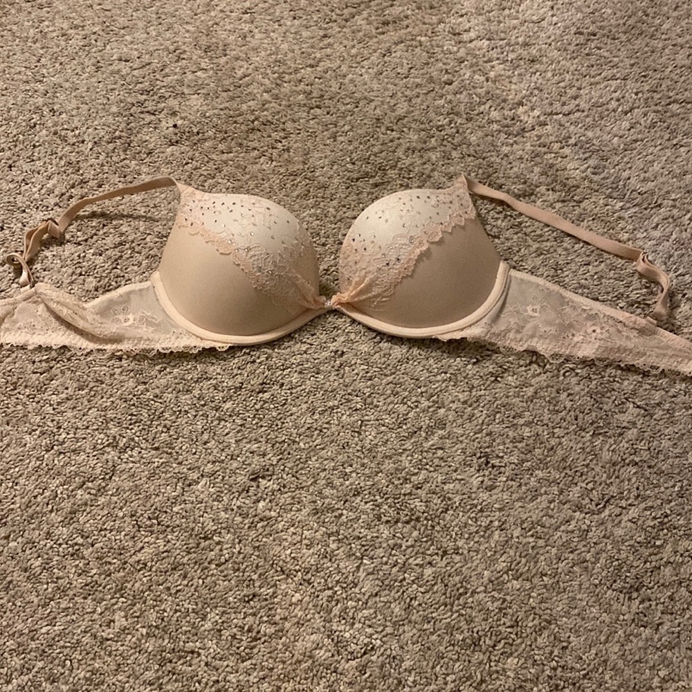 Victoria’s Secret bra